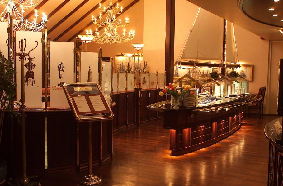 Parkhotel Stader Hof Restoran fotoğraf